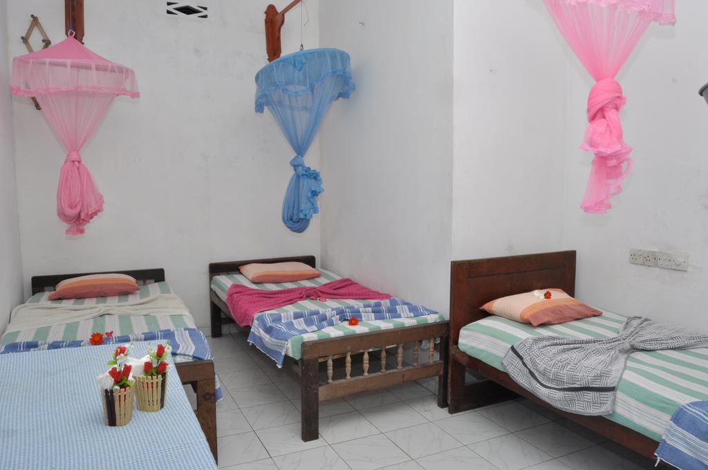 Marshal Beach Guesthouse เนกอมโบ ห้อง รูปภาพ